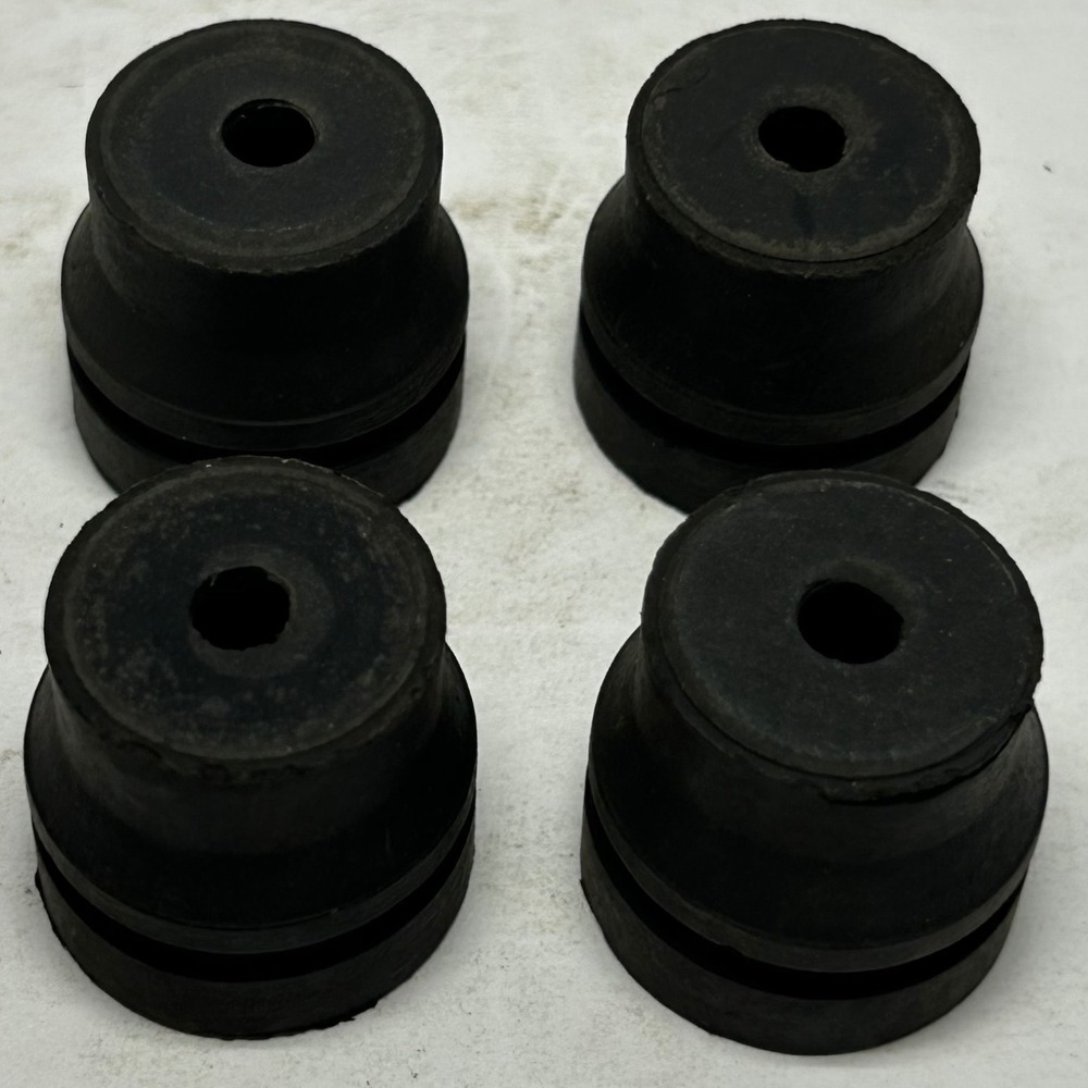 Stihl Anti-Vibration Rubber Buffer Set Chainsaw Models 024 026 028 038 4pc Black